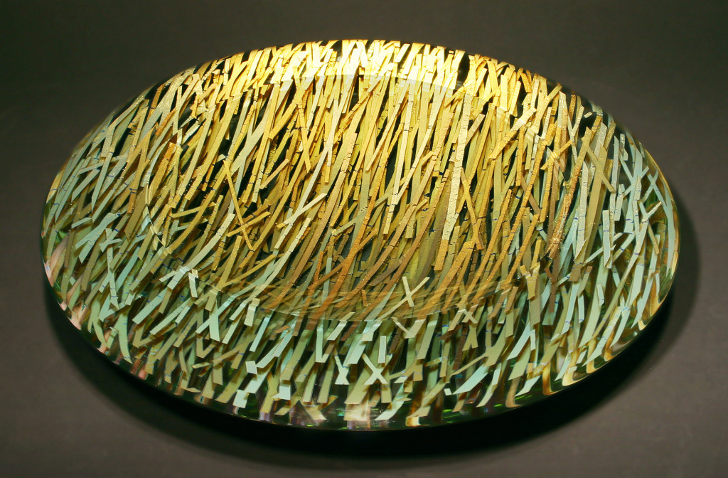 <em>Sláma / Straw</em>, 2005. Glass. 7&nbsp;&times;&nbsp;36 cm.