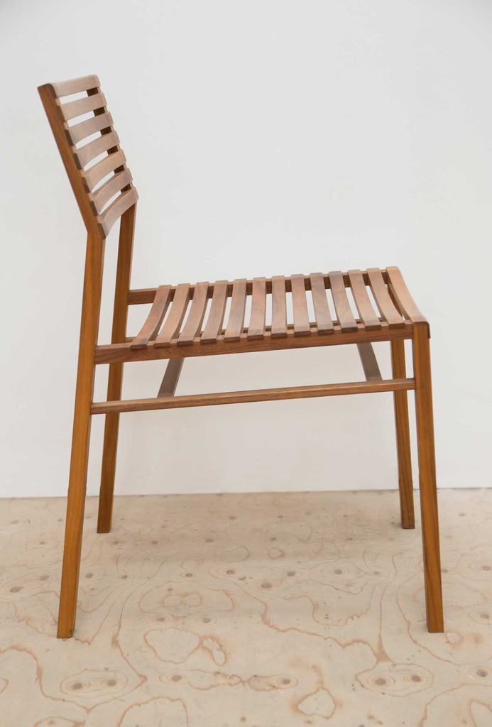 Chair <em>Hinta</em>. Walnut and corian. 