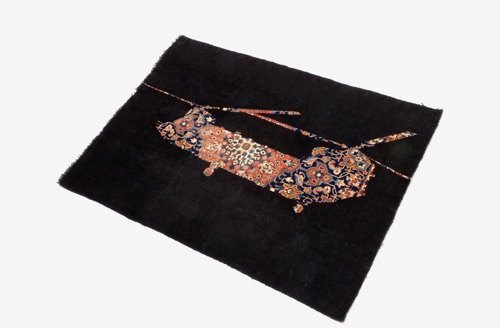 Rose Stach, Teppich <em>Heli I</em>. Orientteppich, Abtönfarbe, Übermalung, 140 × 190 cm.