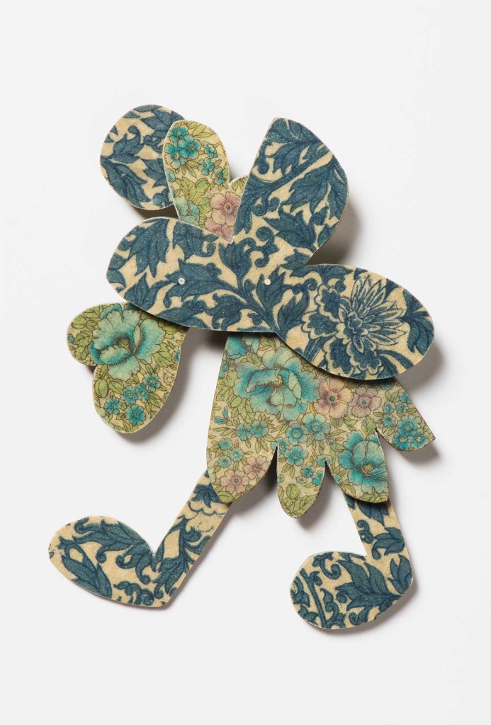 Martina Mühlfellner, brooch, 2000–2009. Paper, synthetic resin, silver. Photo MAK/Nathan Murrell.