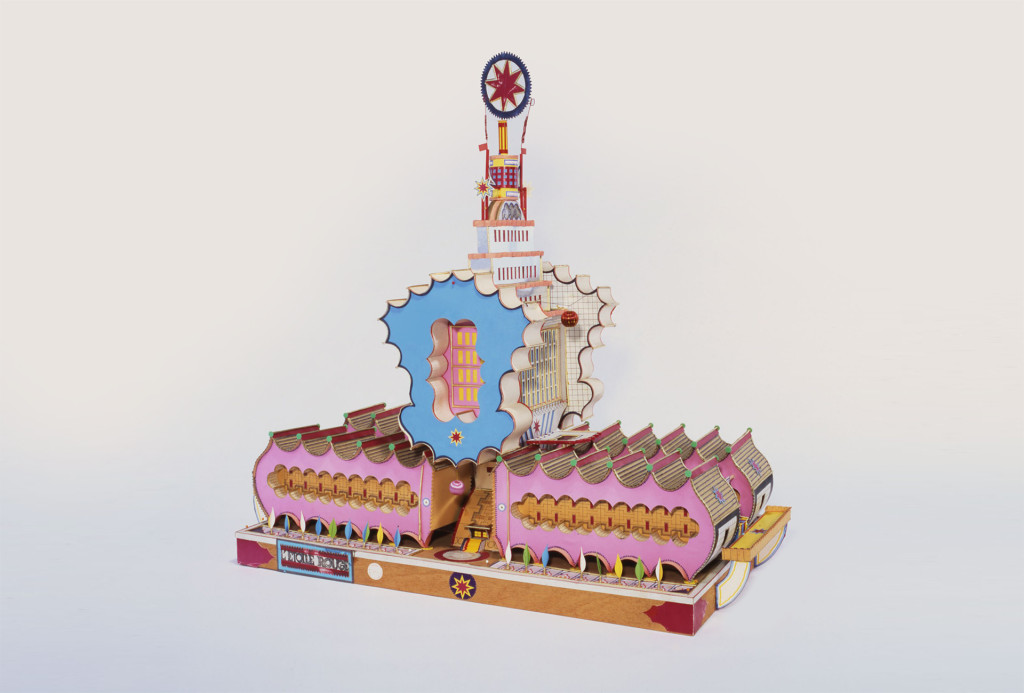 Bodys Isek Kingelez, Objekt <em>Étoile Rouge Congolaise</em>, 1990. Courtesy C.A.A.C. – The Pigozzi Collection, Genf