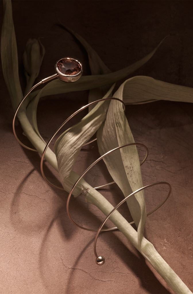 Georg Spreng, Armspirale. Gelbgold 750, Madeira-Citrin.