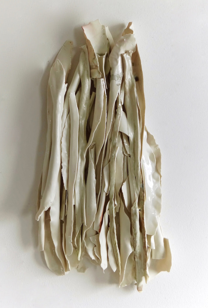 <em>Plissee</em> object, 2015. Porcelain, H 45 cm
