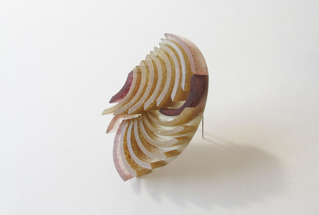 Yoshie-Enda_-Reflora-Brooch