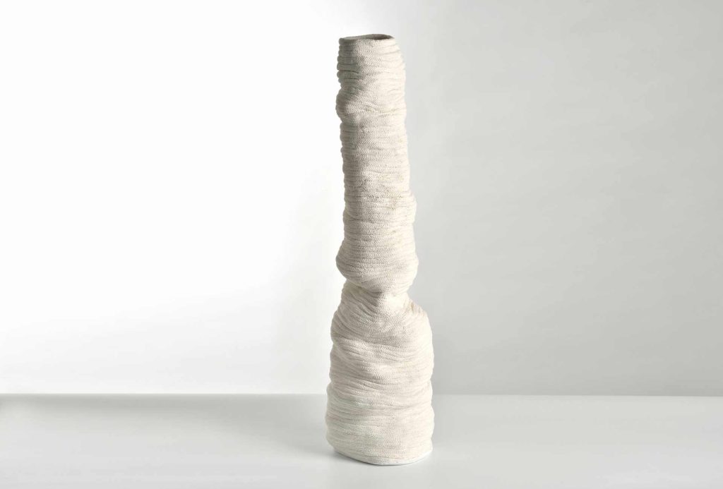 <em>under the sea</em>. Porcelain, hand-built, Ø 9cm, H 58cm. Photo Klaus Ditté.