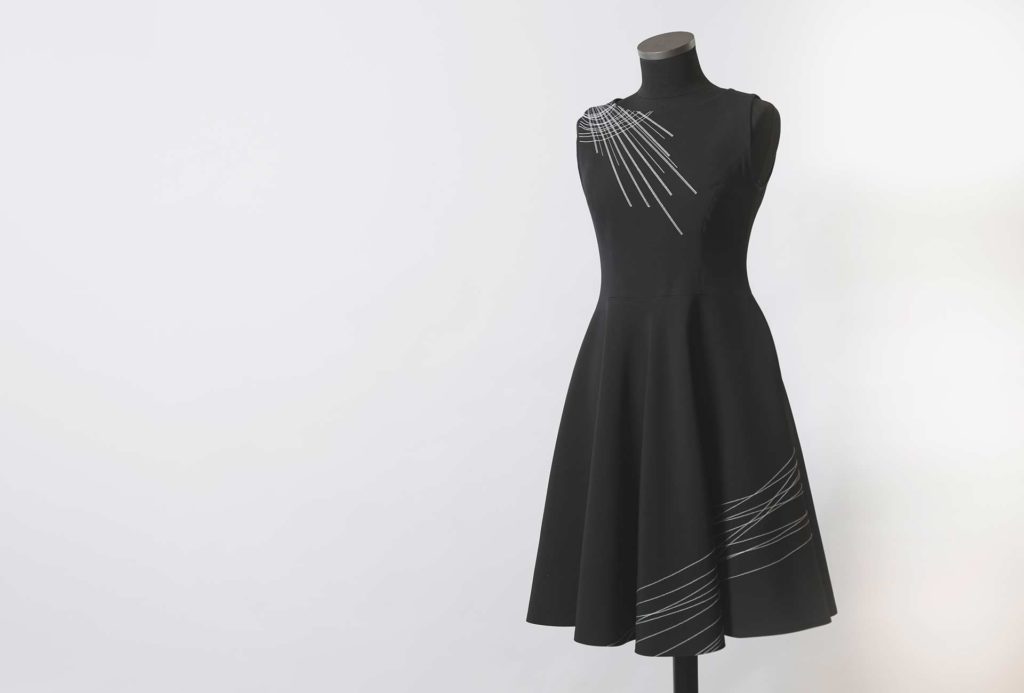<em>Ausstrahlung</em> [charisma] dress. Viscose wool crépe (55% viscose, 43% wool, 2% spandex)