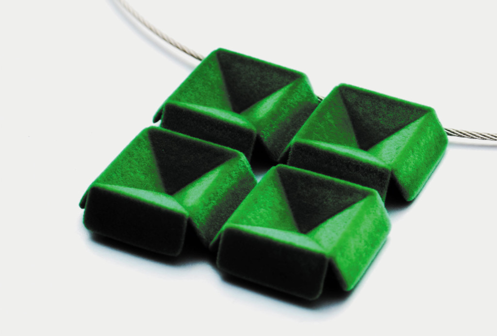 Anhänger von Vera Rhodius, Inhorgenta 2016