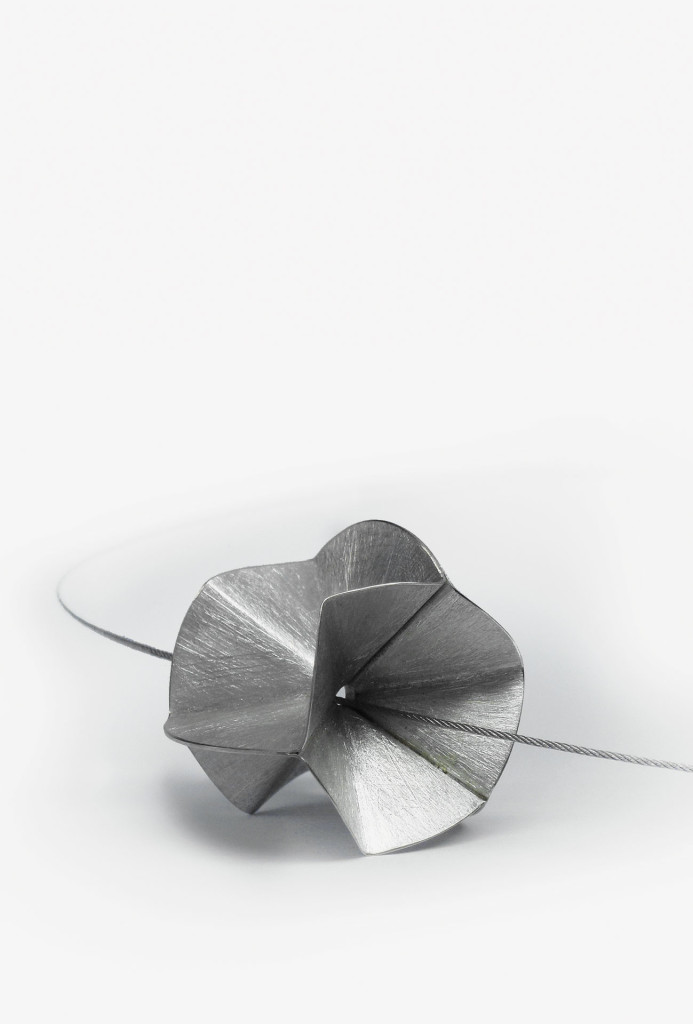 Anhänger. Feinsilber, Edelstahlseil