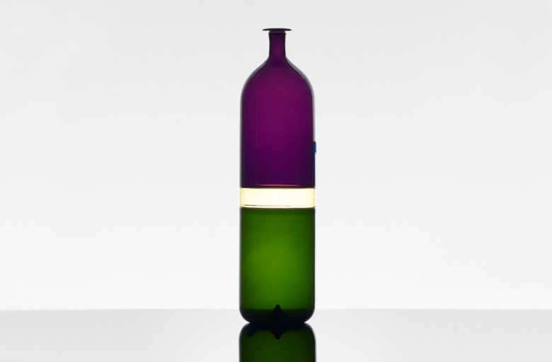 Tapio Wirkkala, Flaschenvase Bolle, 1966–68. Incalmo-Technik.