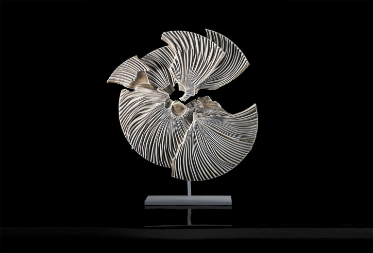 Marc-Leuthold-apocalypse_Mitosis-glazed-porcelain-2013-11-inch-tall_2