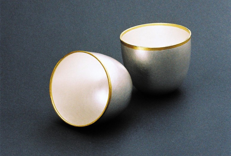 Florian Färber, Gemellus Becher - Zwillingsbecher. Silber 935, Feingold 999, 8 × 9 × 8 cm