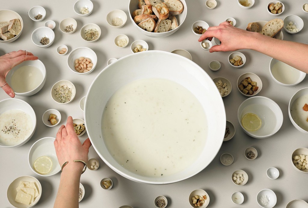 Tafelfreuden, Projekt der Kunsthochschule Weißensee. Laura Görs, Maria Braun, Idalene Rapp, Natascha-Katharina Unger. Schalen Ohne Löffel.