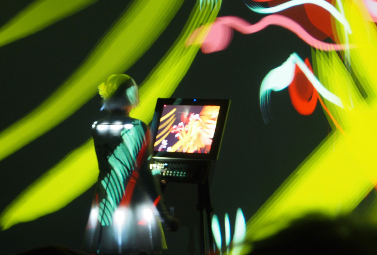 Kopffarben_Performance_Naxoshalle-Light-and-Building