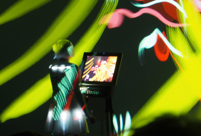 Kopffarben_Performance_Naxoshalle-Light-and-Building