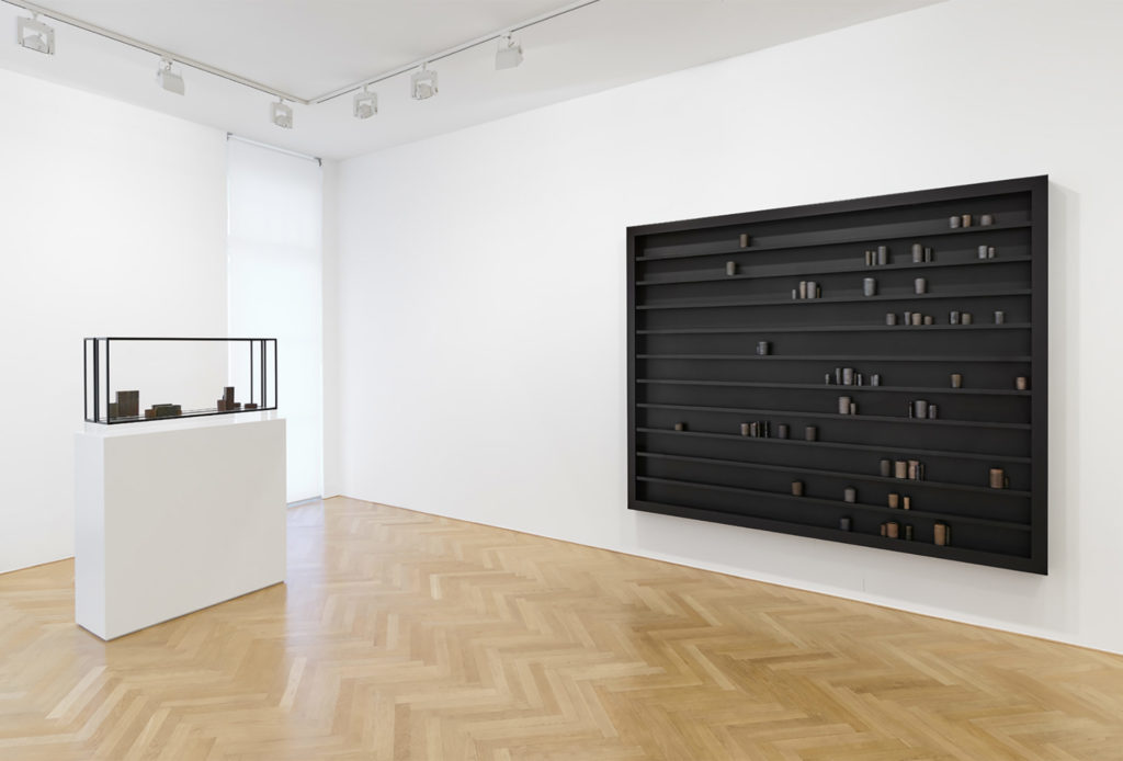 Edmund de Waal bei Galerie Max Hetzler Berlin