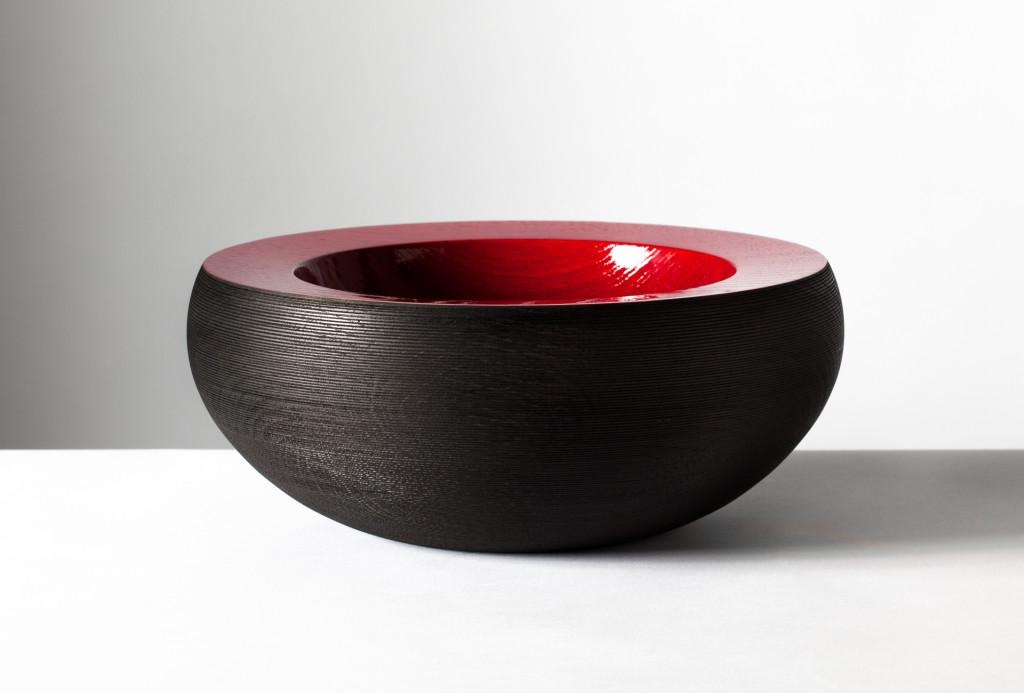 <em>Maxime</em> bowl. Oak, stain, lacquer, H 15 x Ø 33 cm
