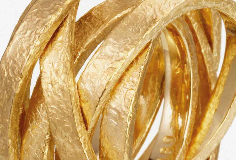 <em>Lebensring aus purem Gold</em>