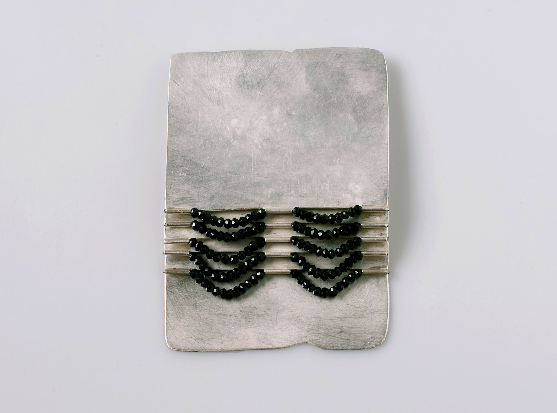 Christine Matthias, Brosche