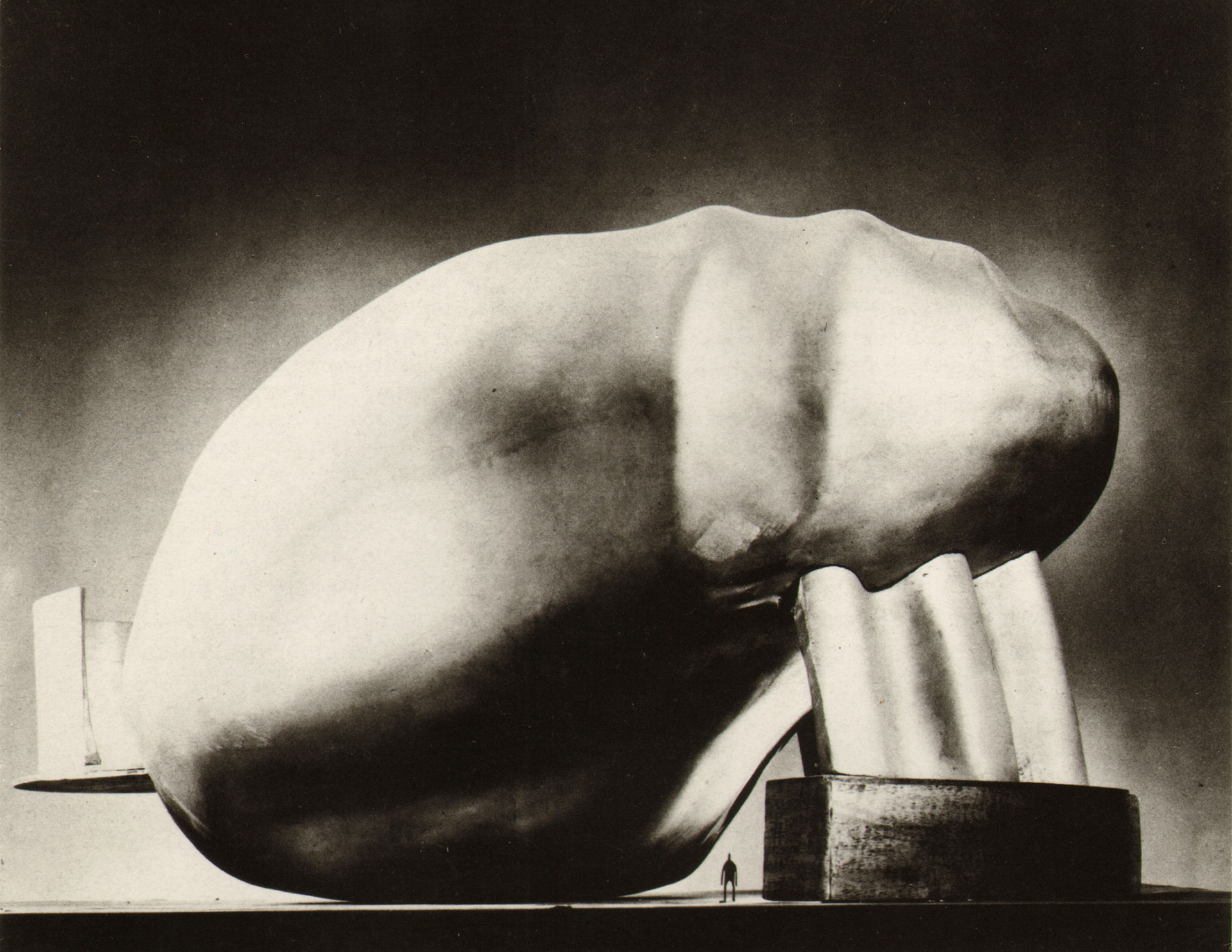 Friedrich Kiesler, The Universal