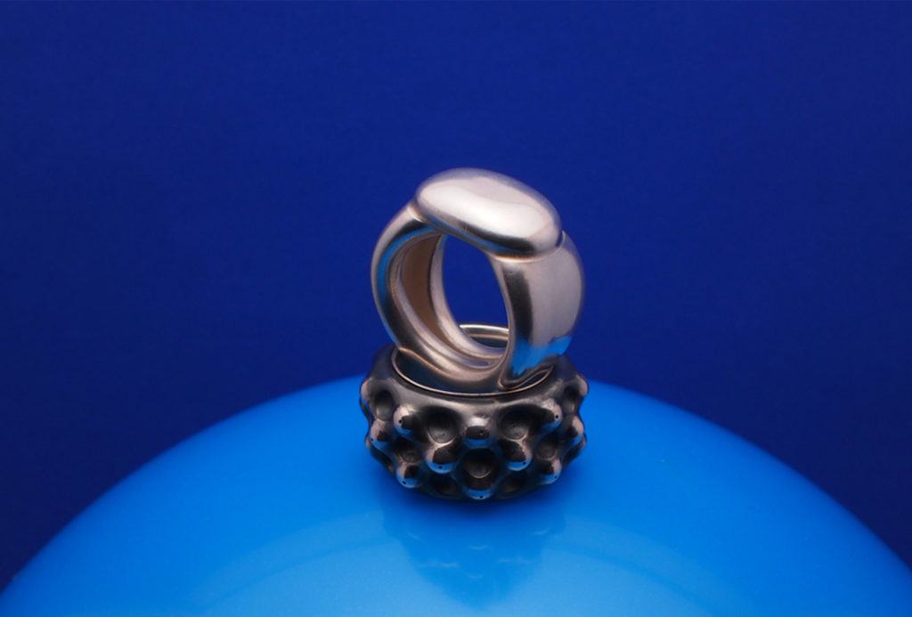 Ringe <em>Roh, Typ No 4</em> und <em>No 5</em>. Silber