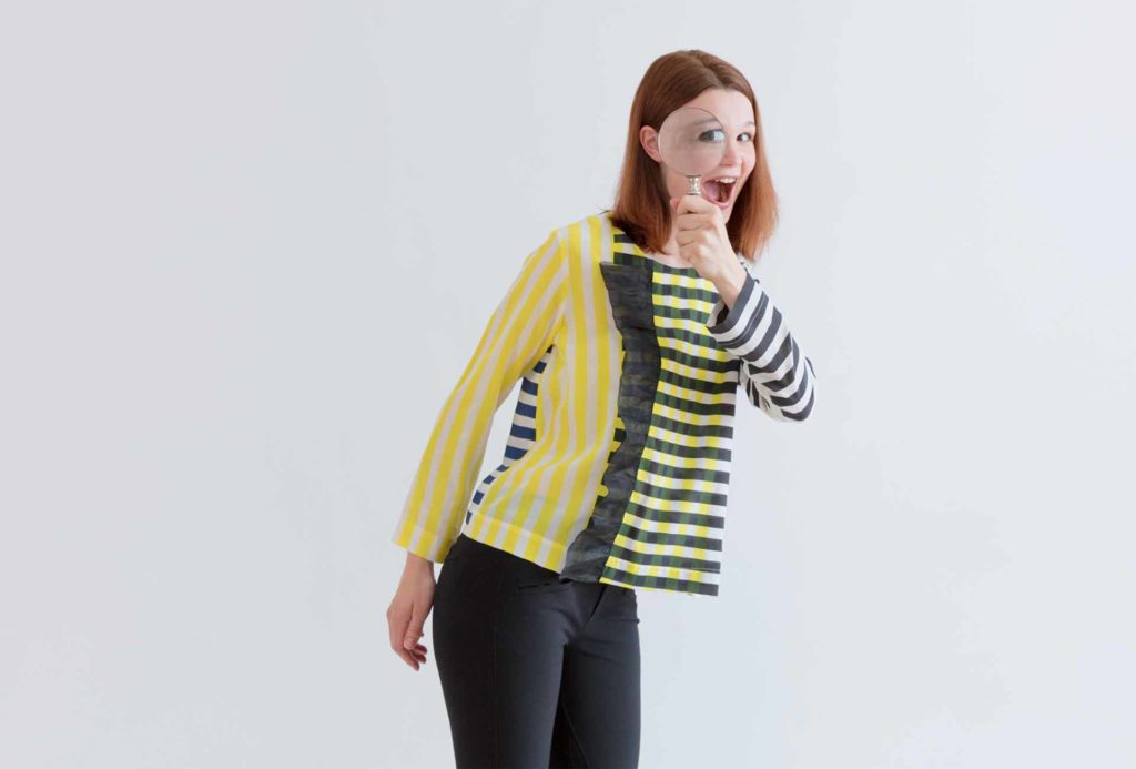 Bluse <em>Das Leben ist ein Hund</em>. Seide