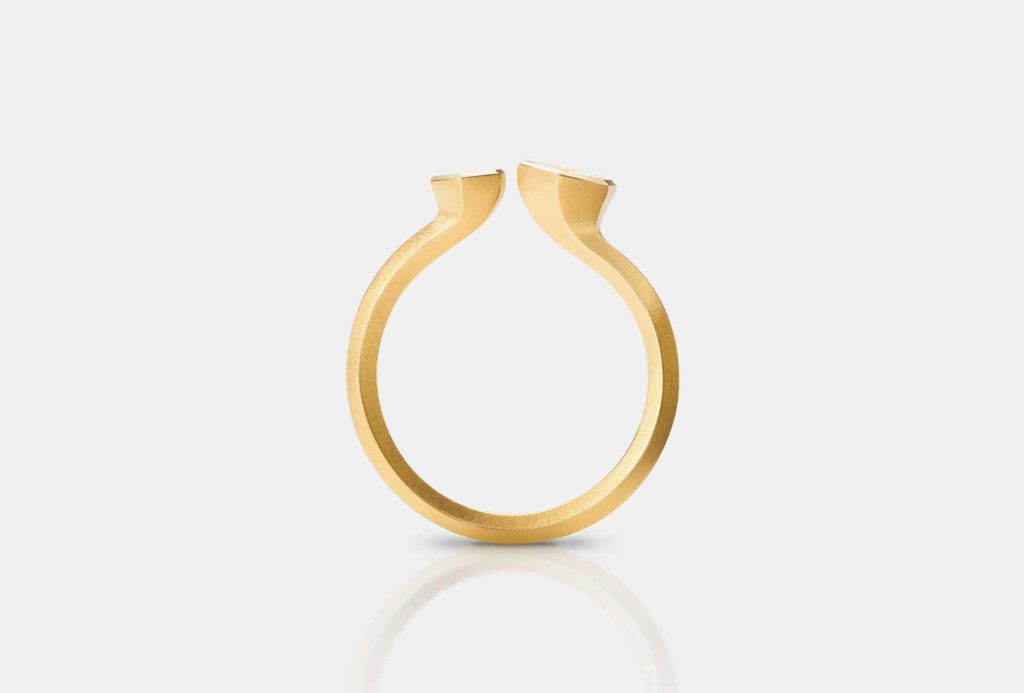 <em>Transitions</em> Ring <em>No2</em>. Fairtrade Gold