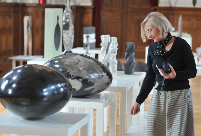 Themenausstellung im Schloss für Liebhaber keramischer Kunst