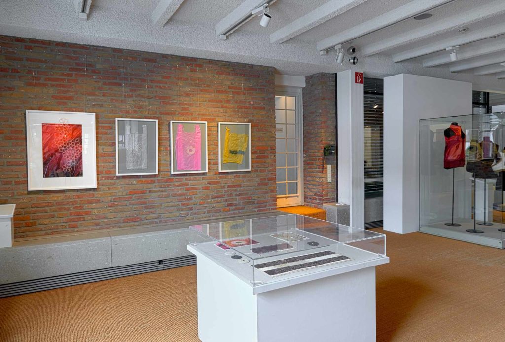 Deutsches Textilmuseum Krefeld, Kunsthandwerk trifft Textilmuseum