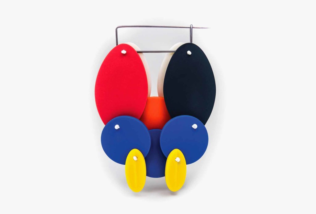 Mia Kwon, noon, no bullshit - Bauhaus