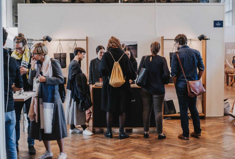Erfolgreich auf der Potentiale 2018, das Designer-Duo burggrafburggraf. Foto Angela Lamprecht.