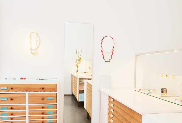 The gallery <em>noon</em>  in Berlins Dresdener Strasse. Photo Lena Fingerle.