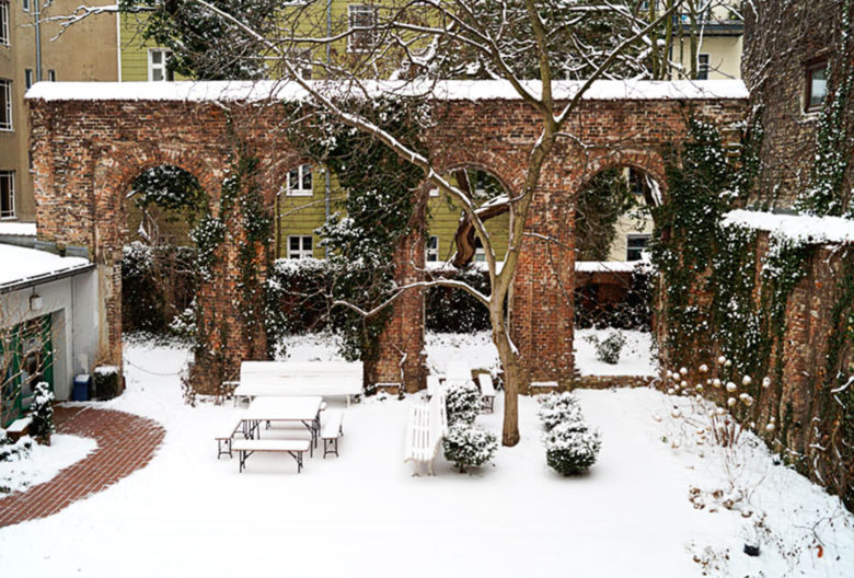 Innenhof des Berliner Keramikmuseums. Fotos Keramikmuseum.