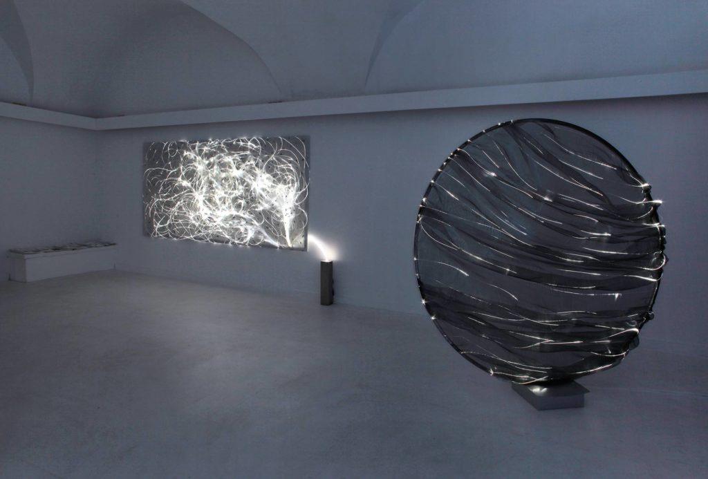 <em>LIGHT\TRACE No. 1</em> & <em>LIGHT\TRACE No. 8</em>. © ATARA design.