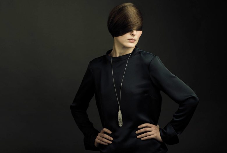 Claudia Milić, <em>Blossom</em> necklace. Silver 925 rhodium-plated. www.claudia-milic.de